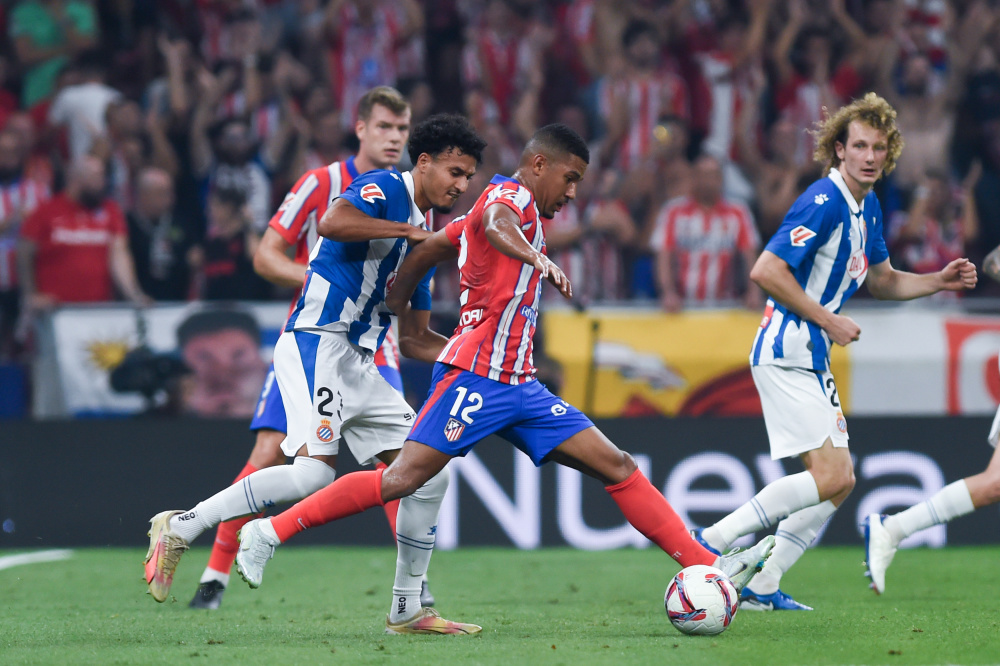 斯玛特：训练感觉很好，计划出战下场NBA杯1／4决赛（斯玛特：状态良好，预计出战下场NBA杯四分之一决赛）