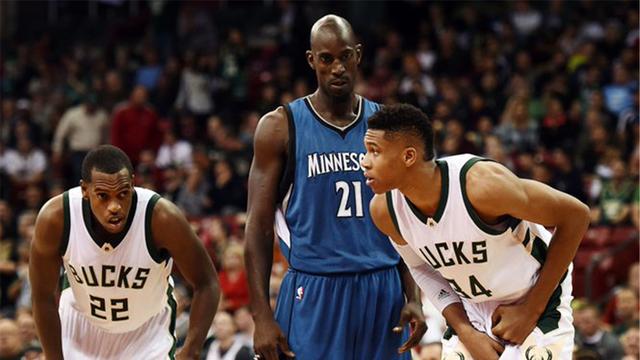 男子冰壶：中国5-2复仇菲律宾，三连胜稳居榜首，剑指冬奥（男子冰壶：中国5-2力克菲律宾，豪取三连胜领跑榜单，冲击冬奥）