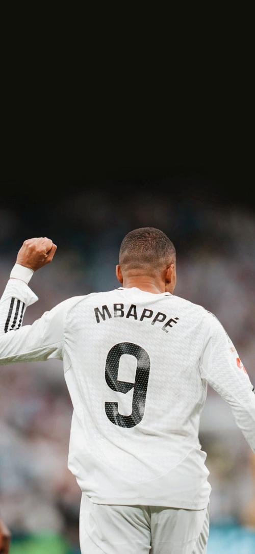 12 次出手，拿了 38 分（仅12次出手砍下38分）